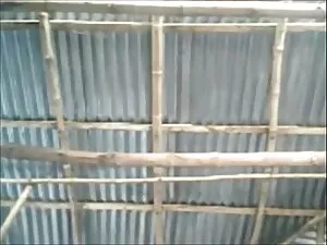 रूसी सुंदर लड़की उसे ...