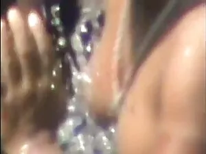 ब्रेज़र्स - गोरा एमआ ...