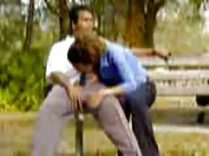 किशोर हिंदी वीडियो फ ...