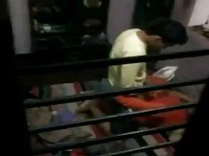 पालतू लड़की हिंदी मे ...