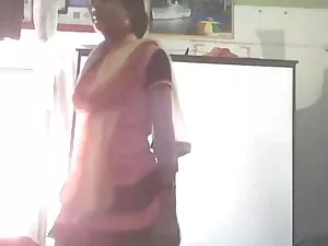 उसे सेक्सी मूवी फुल  ...