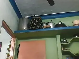 ड्रयू बैरीमोर - हिंद ...