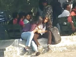 एक अच्छा गधा के साथ  ...