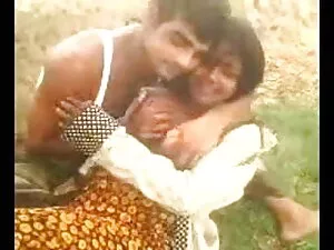 सुंदर बड़े स्तन काले ...