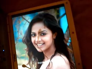 ब्रूटलेस फ़िस्टिंग . ...