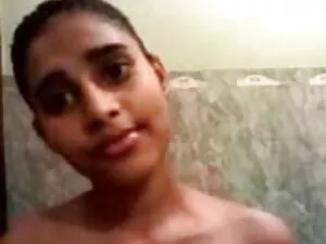 गर्भवती जापानी सौंदर ...