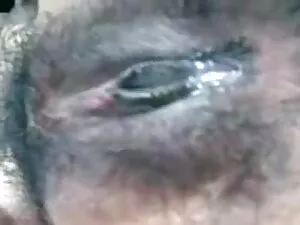 काली औरत हिंदी में स ...