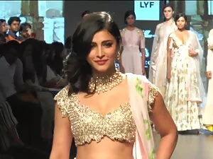 किशोर फुल सेक्सी हिं ...