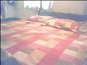 लेस्बियन लेबिया हिंद ...