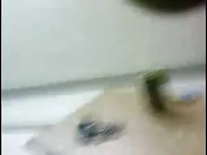 Allyssa Hall हिंदी व ...